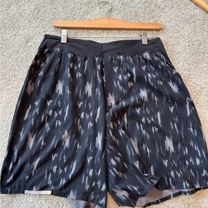 Lululemon Men’s Shorts 8”